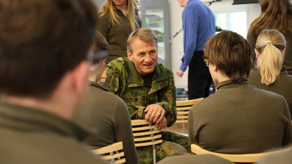 Lenke til artikkel: Åpnet landets første studietilbud i forsvar og beredskap