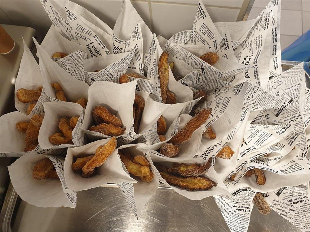 Churris pakket i serveringspapir - Klikk for stort bilde